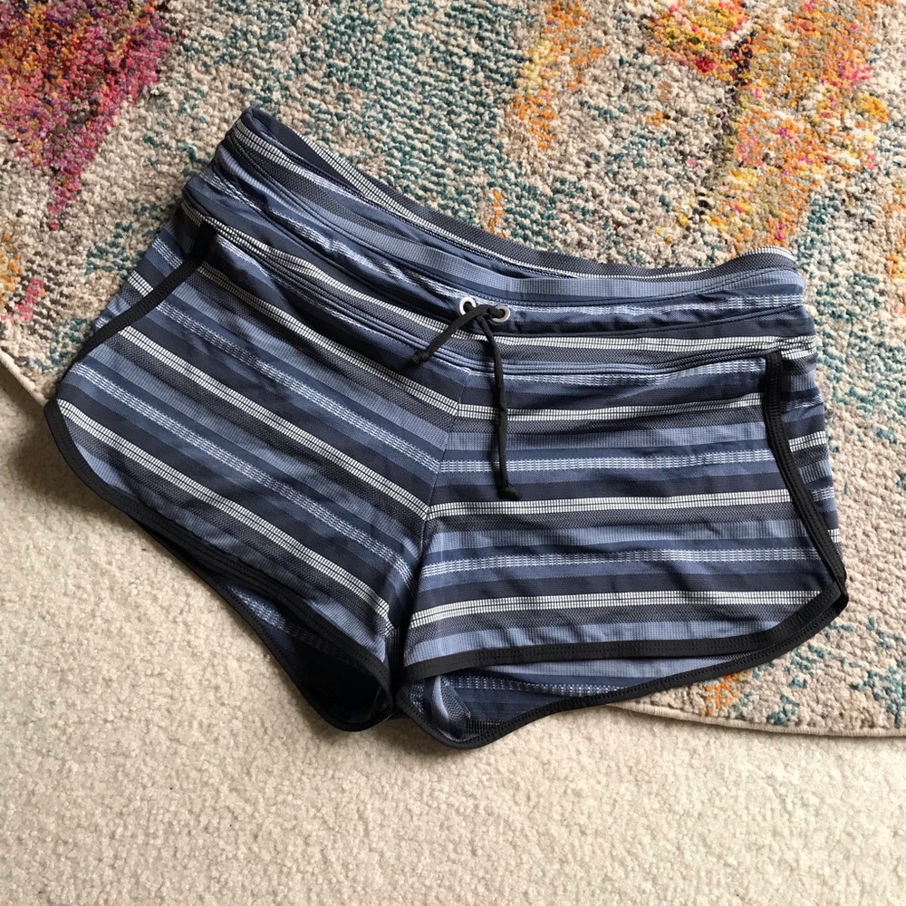Athleta Kata Short